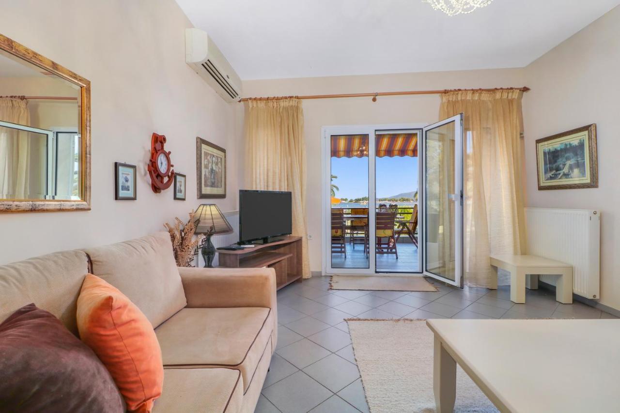Villa Laguna 보우르보우로우 외부 사진