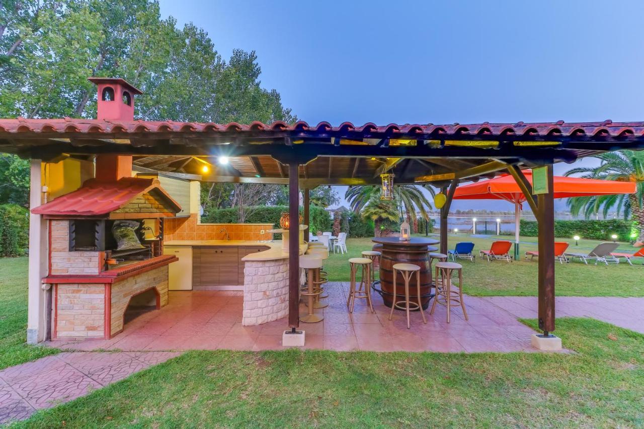 Villa Laguna 보우르보우로우 외부 사진