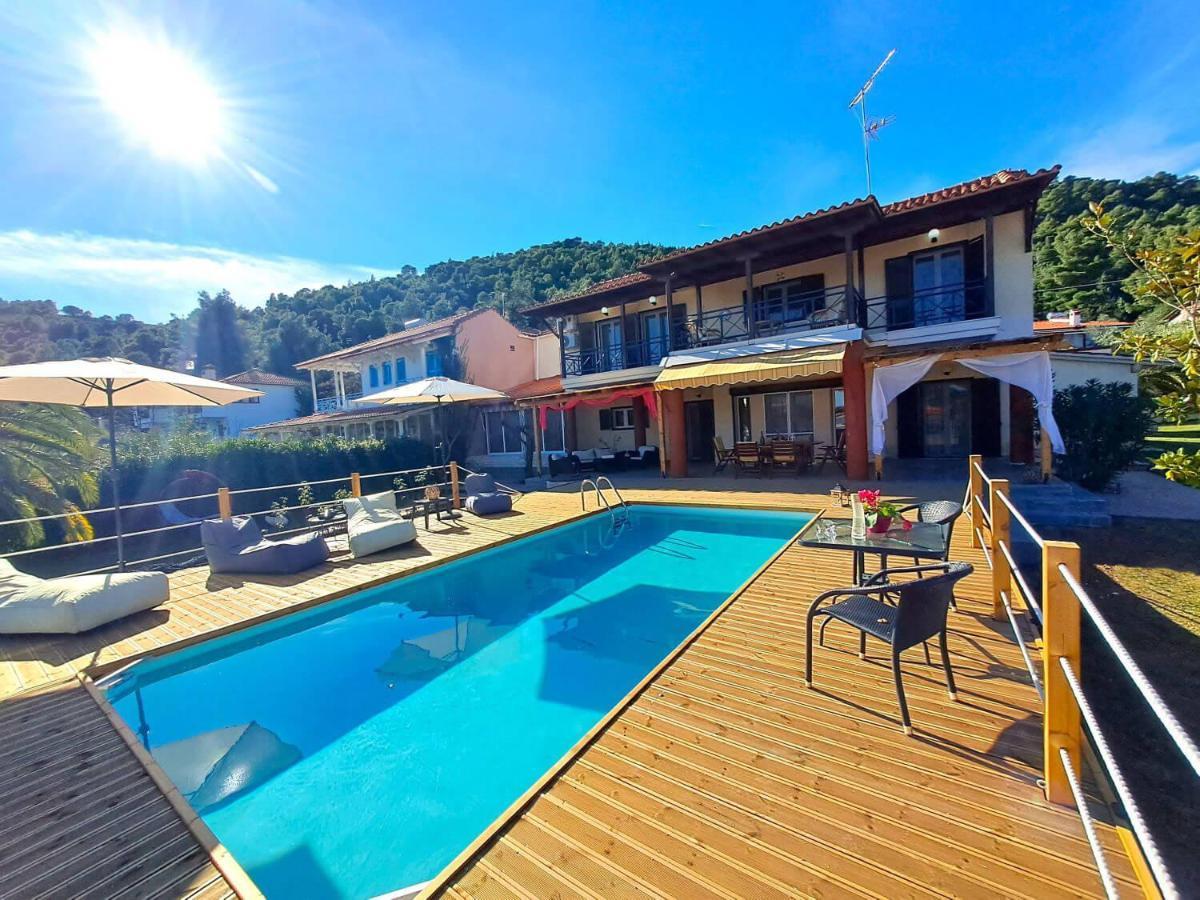 Villa Laguna 보우르보우로우 외부 사진