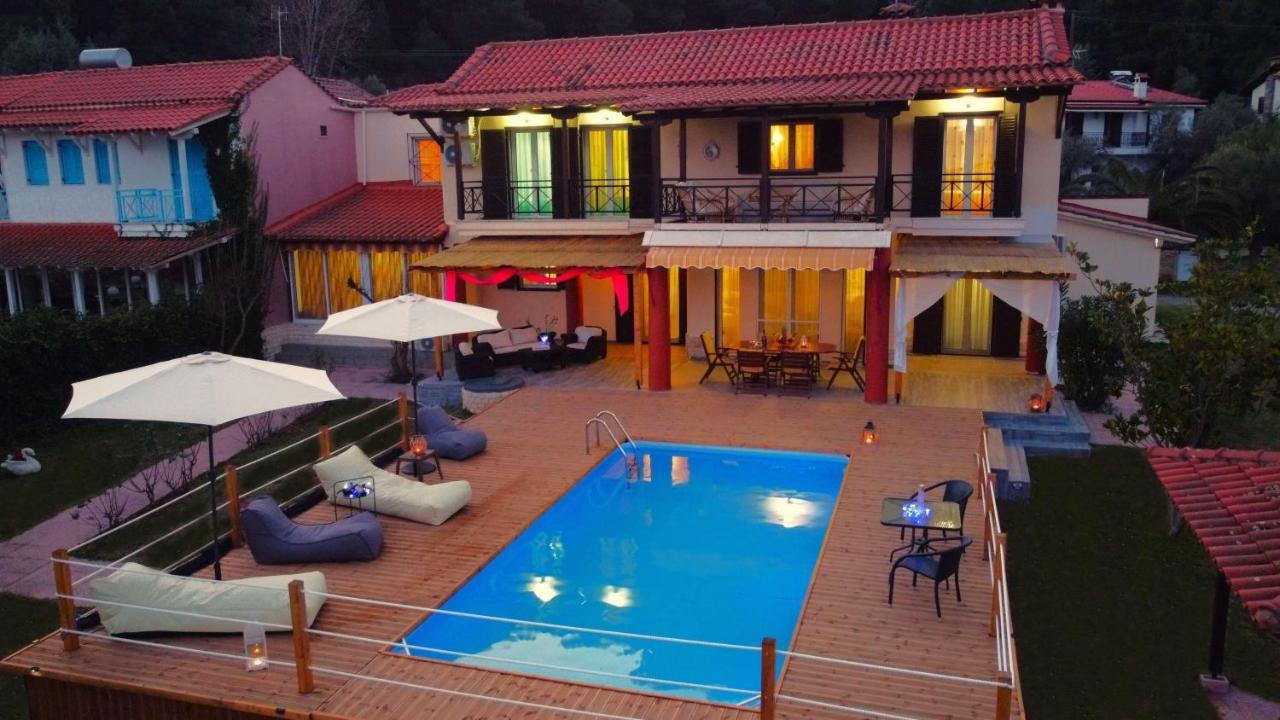Villa Laguna 보우르보우로우 외부 사진