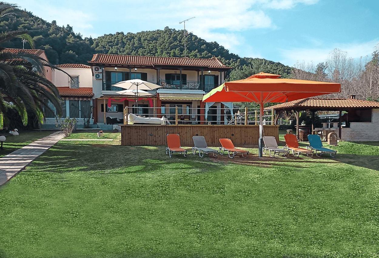 Villa Laguna 보우르보우로우 외부 사진