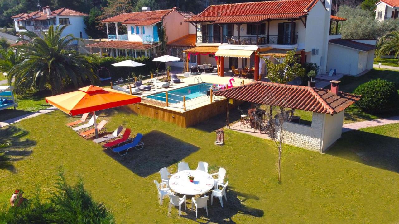 Villa Laguna 보우르보우로우 외부 사진