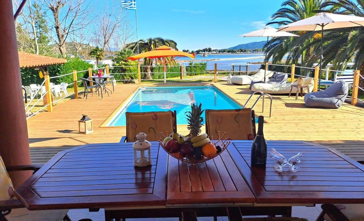 Villa Laguna 보우르보우로우 외부 사진