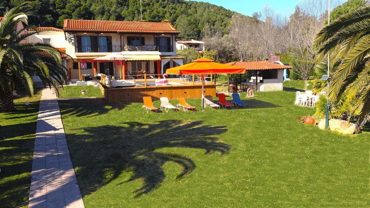 Villa Laguna 보우르보우로우 외부 사진