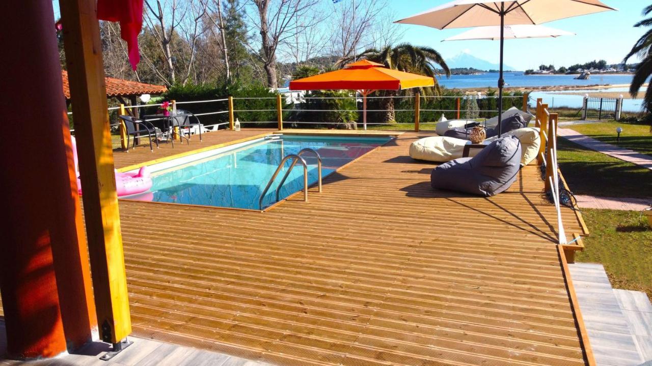 Villa Laguna 보우르보우로우 외부 사진